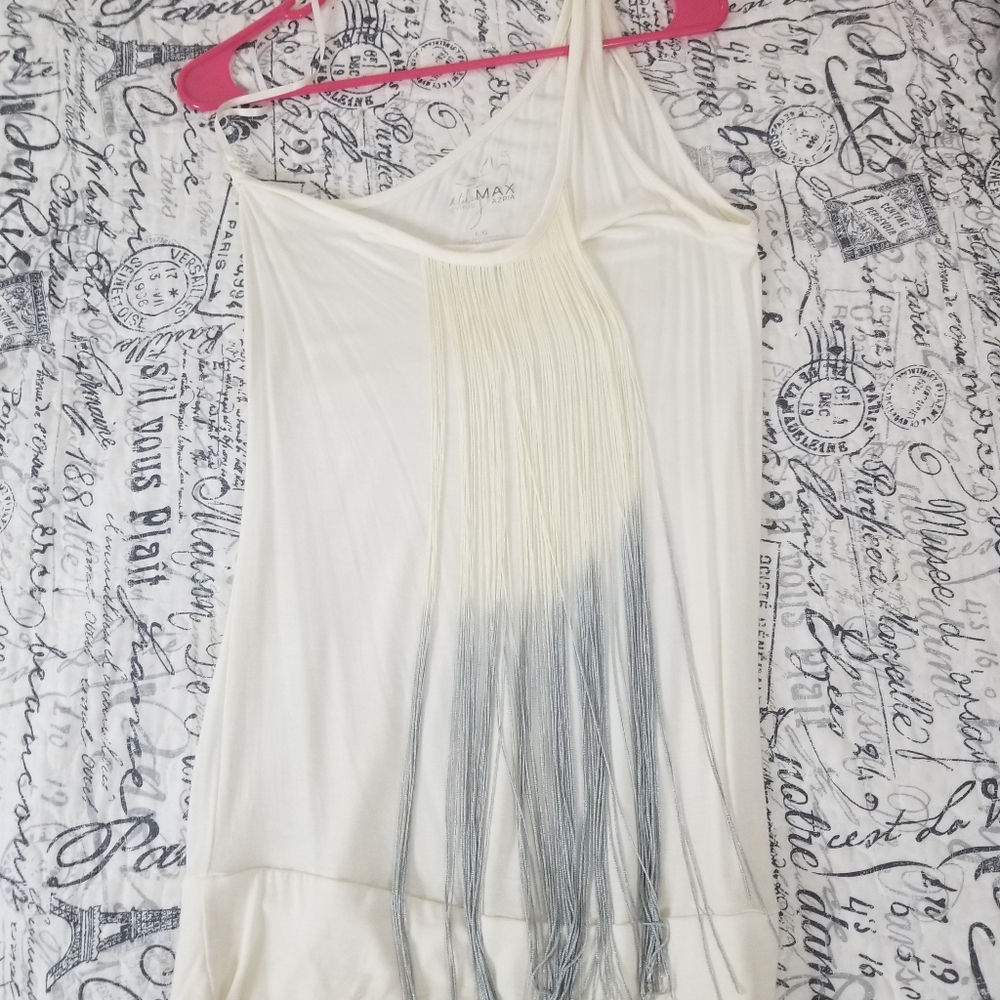 Cute shirt w/ tassel strings